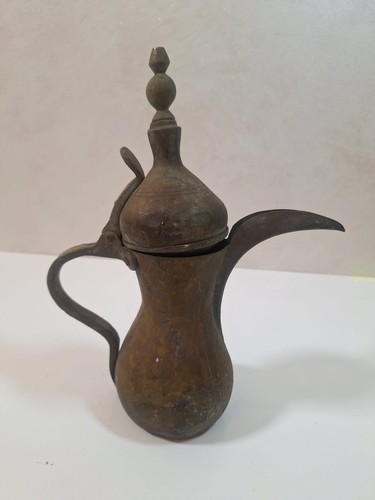 Vintage brass middle - vintage, eastern